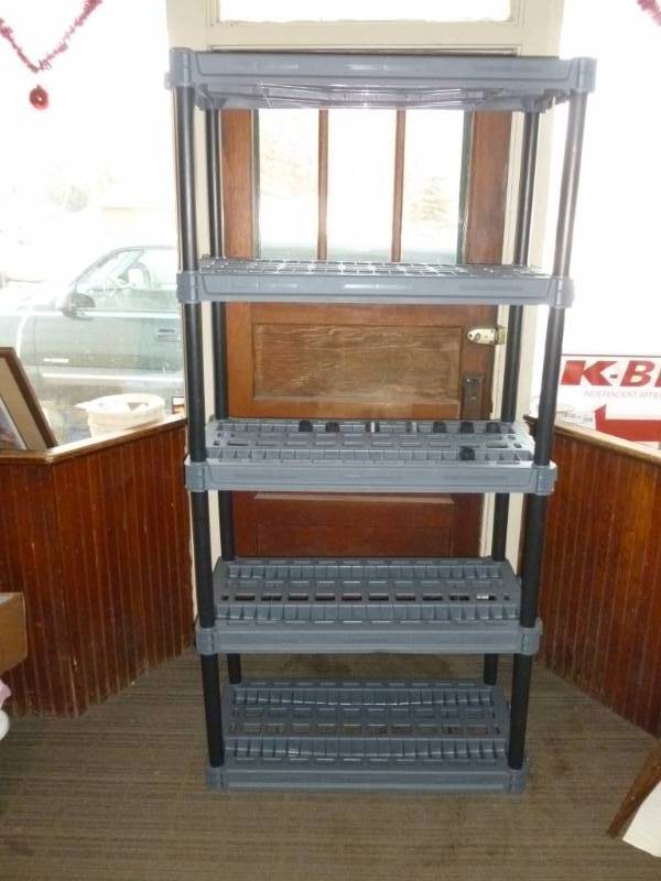 Plano Shop Shelf