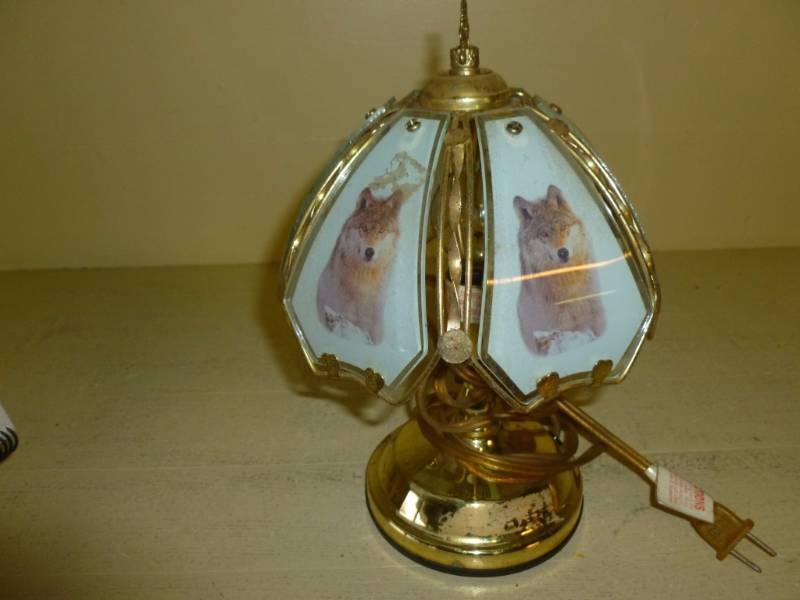 Dresser Lamp