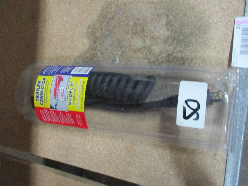 Trailer connector