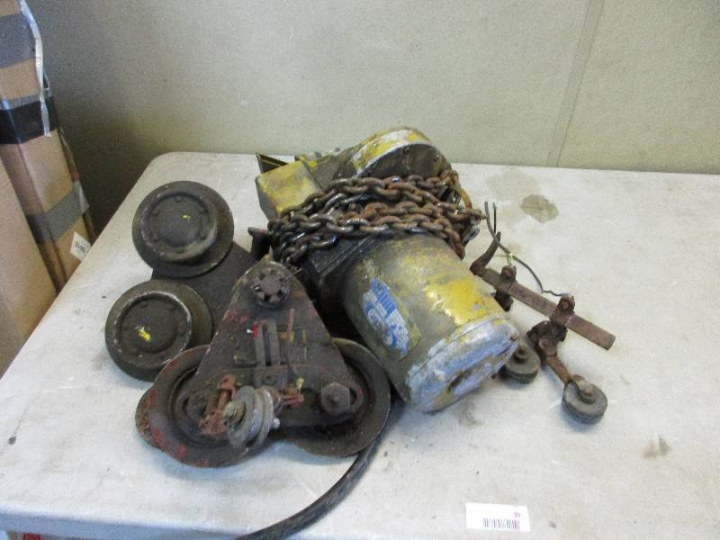 Electric chain hoist