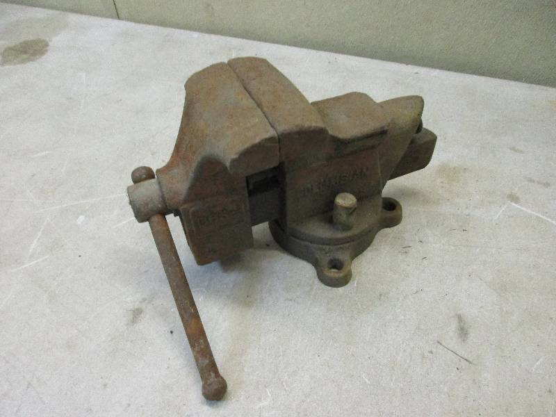 Bench Vise