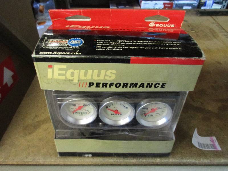 Iequis gauge cluster