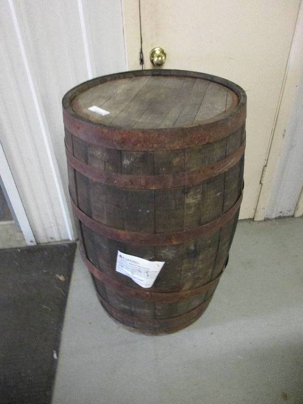 Whiskey barrel