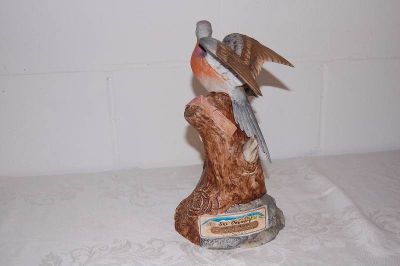 lot 31 image: Passenger Pigeon Decanter