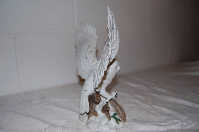 lot 74 image: Owl Statue