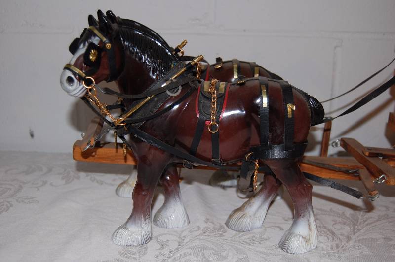 lot 92 image: Model Horses and Wagon