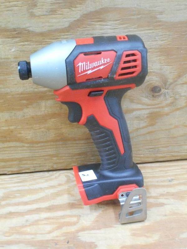 Milwaukee M18 Cordless Lithium-Ion ...