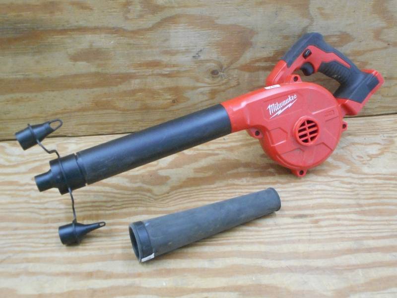 Milwaukee M18 Cordless Lithium-Ion ...