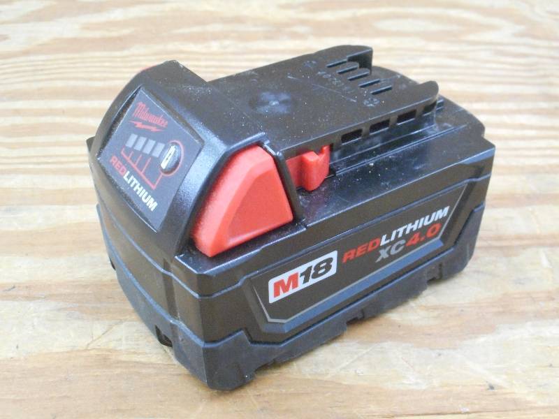 Milwaukee M18 Red Lithium XC 4.0 Ex...