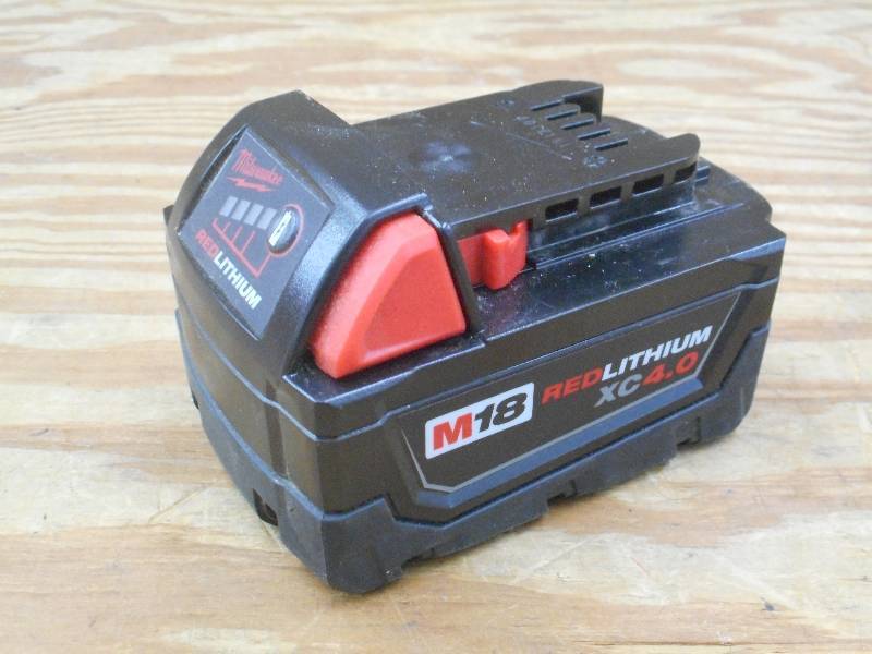 Milwaukee M18 Red Lithium XC 4.0 Ex...