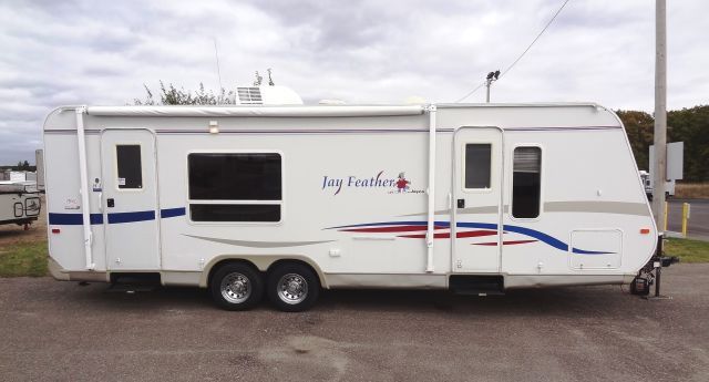 lot 1 image: 2007 Jayco Jay Feather LGT 25Z Travel Trailer