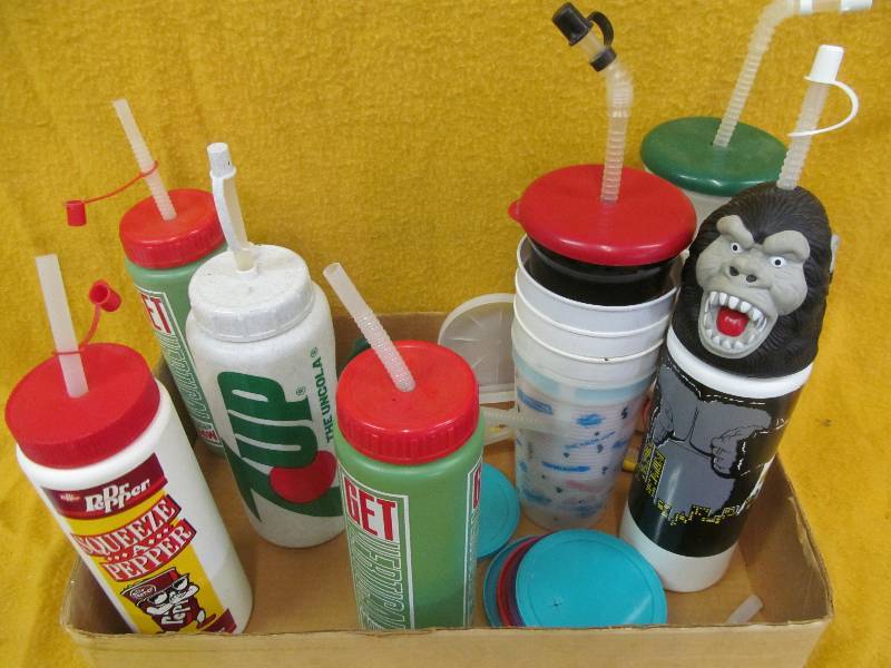 beverage cups