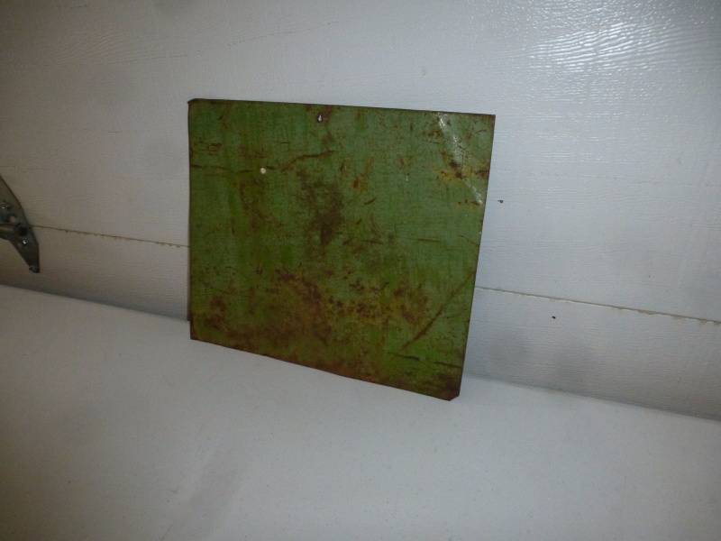 Berg Barn Cleaners Tin