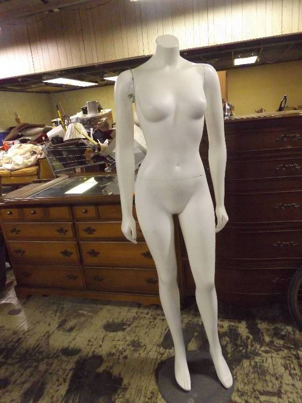 Female Mannequin