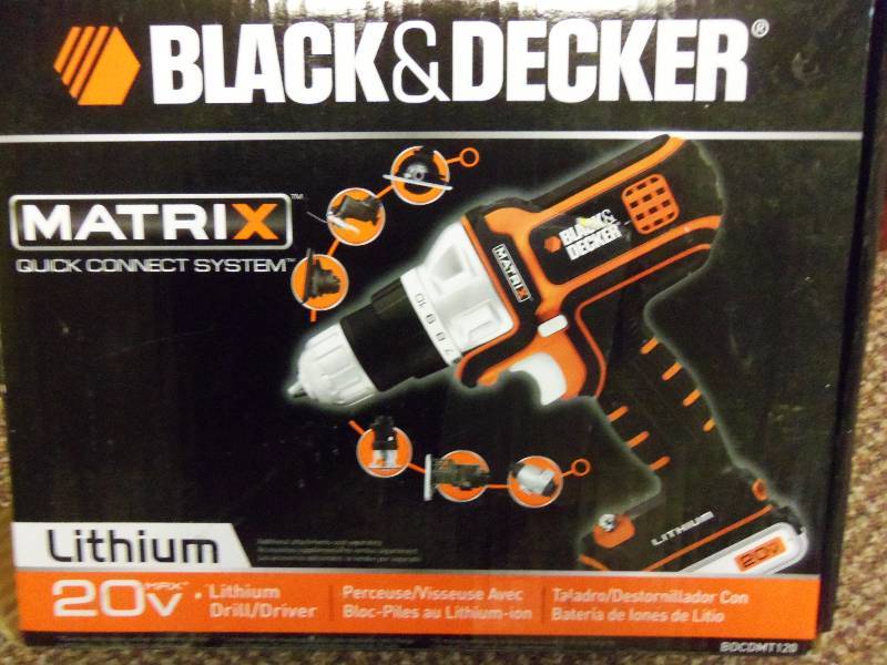 lot 54 image: Black&Decker 20V Lithium DrillDriver