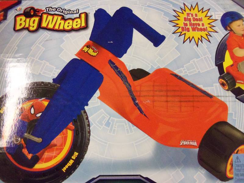 lot 63 image: Spiderman Big Wheel