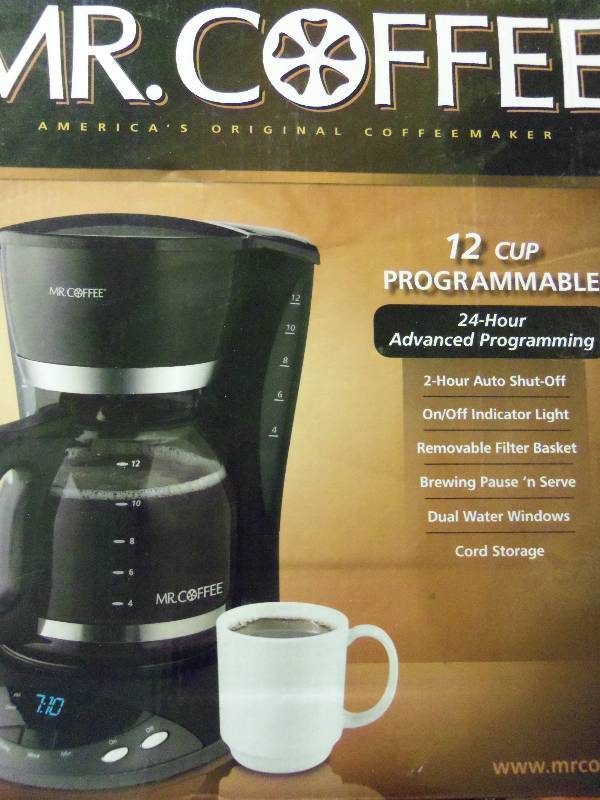 lot 69 image: 12 Cup Programmable Mr. Coffee