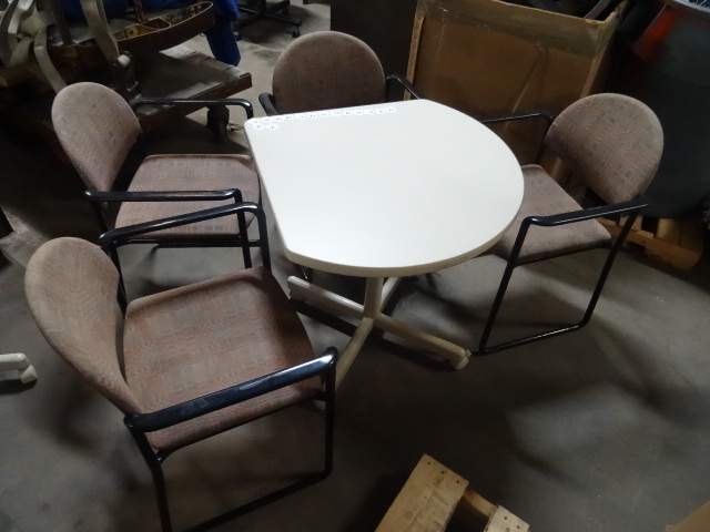 Tear Drop Table on Wheels