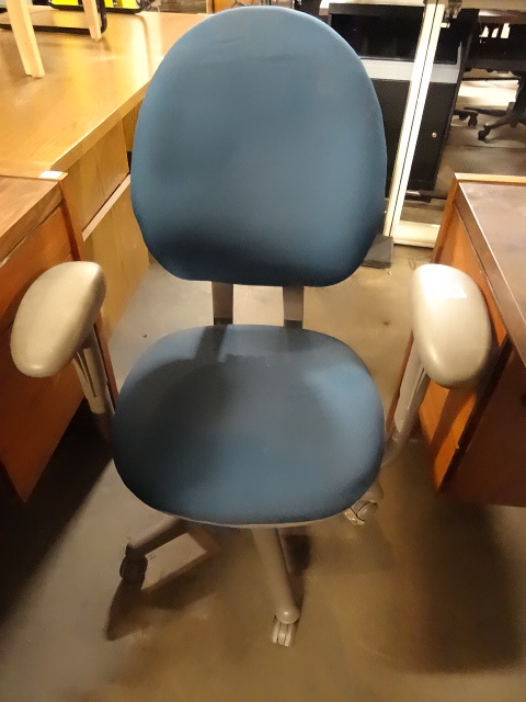 Office Chair On Wheels