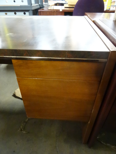 5 Drawer Office Desk 71 X 36 X 29