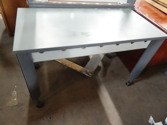 Metal Framed Work Station on Wheels