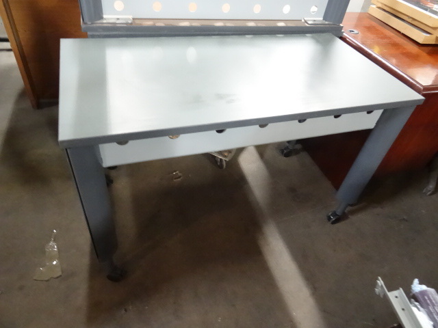 Metal Framed Work Station on Wheels
