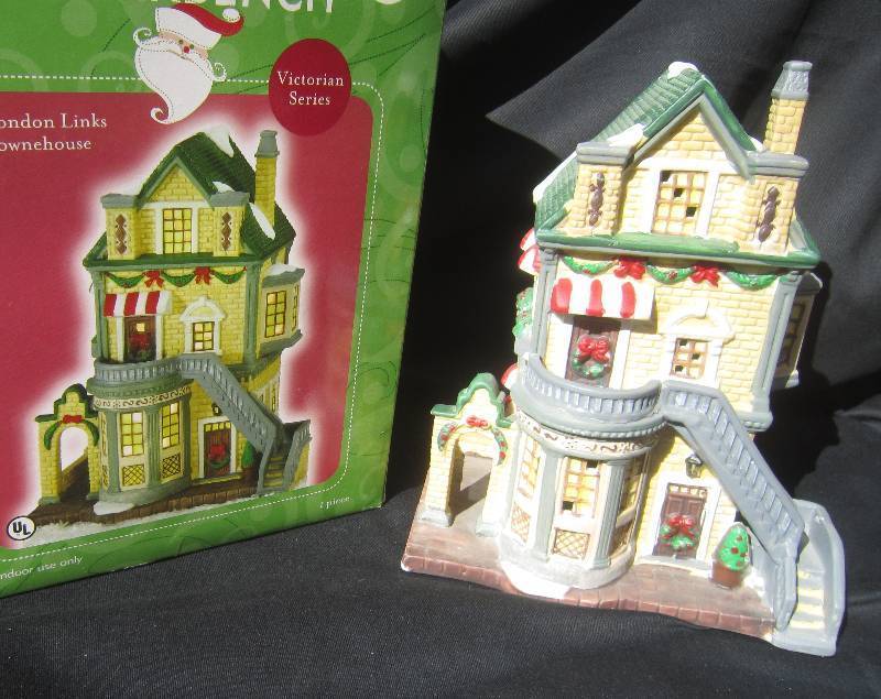 Santas Workbench London Links Townehouse Christmas House with Box - Collectible Victorian Series