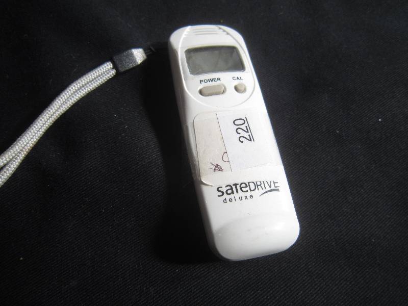 Safe Drive Deluxe for Checking to see if you are drunk before driving