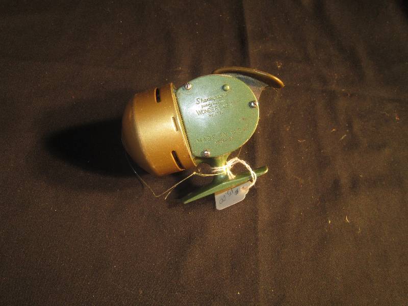 Shakespeare Push Button Wondercast Fishing Reel