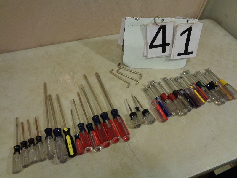 Craftsman Screw Drivers and Nut Drivers