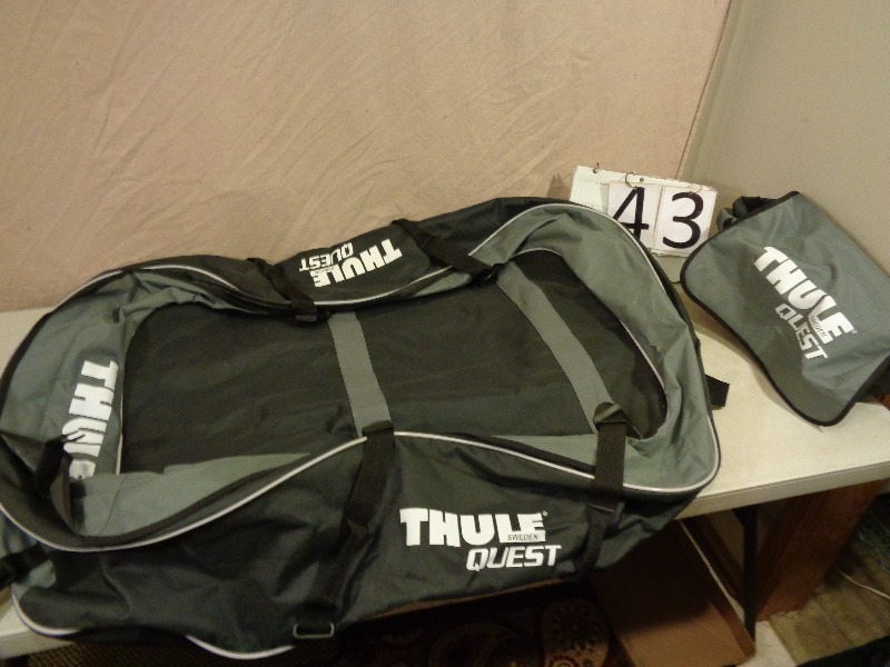 Thule Quest Rooftop Cargo Carrier