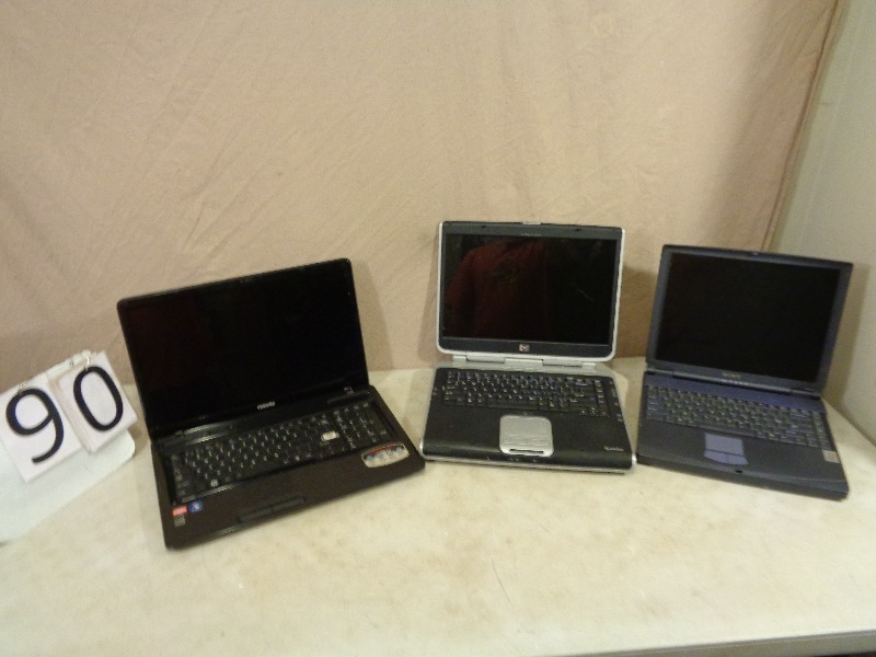 3 Laptop Computers