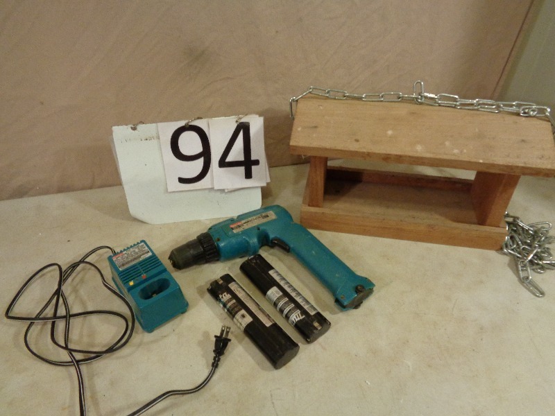 Makita Cordless Drill and Birdfeeder