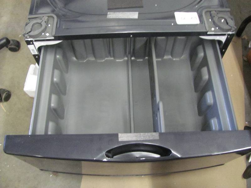 Laundry Pedestals