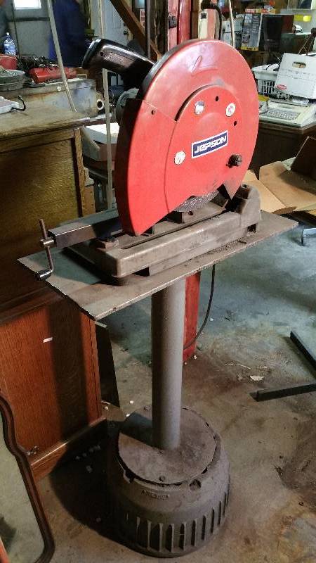lot 19 image: 14 Jepson Cutoff Saw