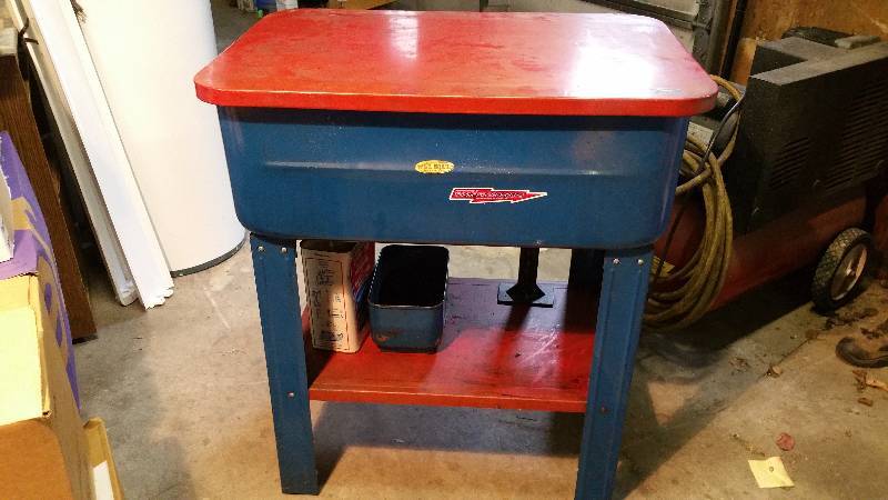 lot 20 image: Wel Bilt Parts Washer