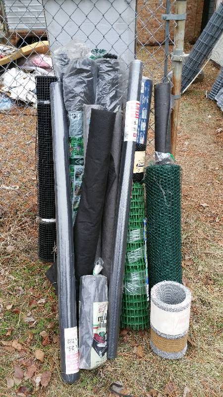 lot 66 image: Fence And Deer Block