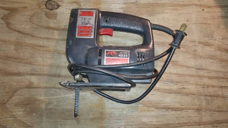 lot 259 image: Skil Jig Saw