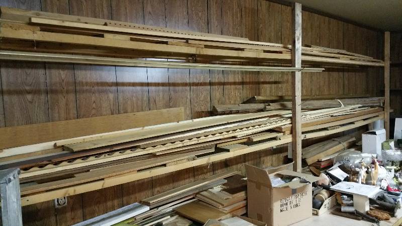 lot 284 image: Wood Pices