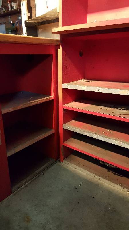lot 136 image: Shelves