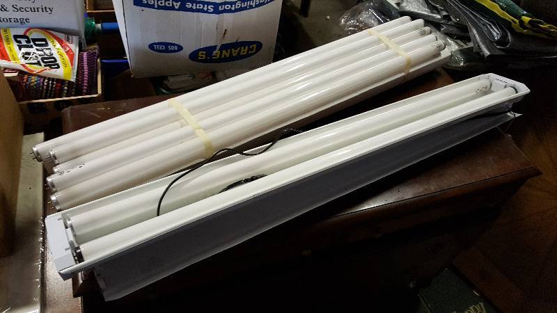 lot 139 image: Shop Lights