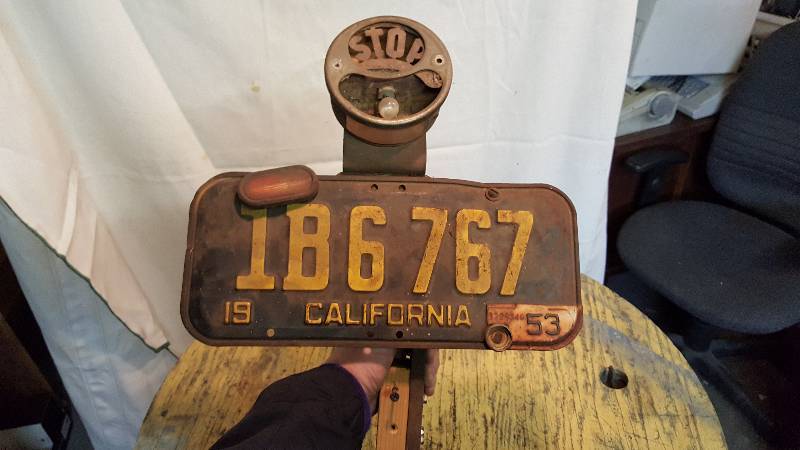 lot 174 image: Vintage License Plates