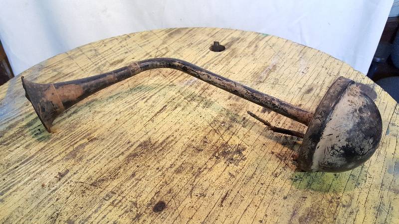 lot 201 image: Horn