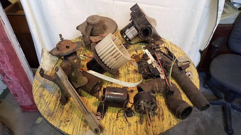 lot 204 image: Heater Motors