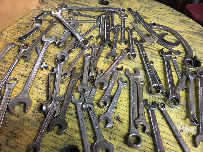 lot 81 image: Wrenches