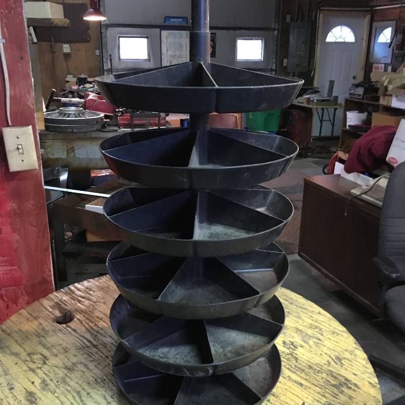 lot 114 image: Metal Hardware Lazy Susan