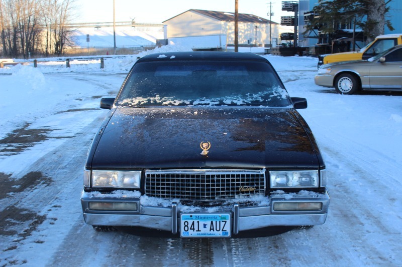 1990 Cadillac Secan deVille