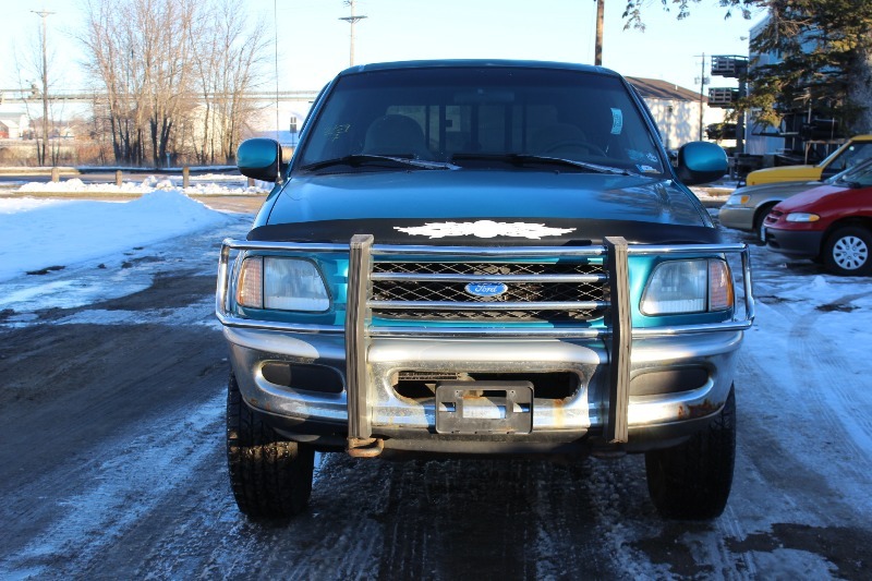 1997 Ford F150 XLT 4x4  - One Owner -
