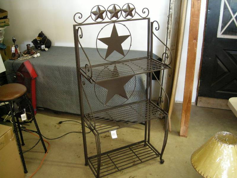 Metal Star 3 Tier Bakers Rack