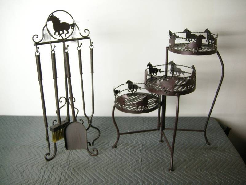 Metal Horse Fireplace Set & Stand